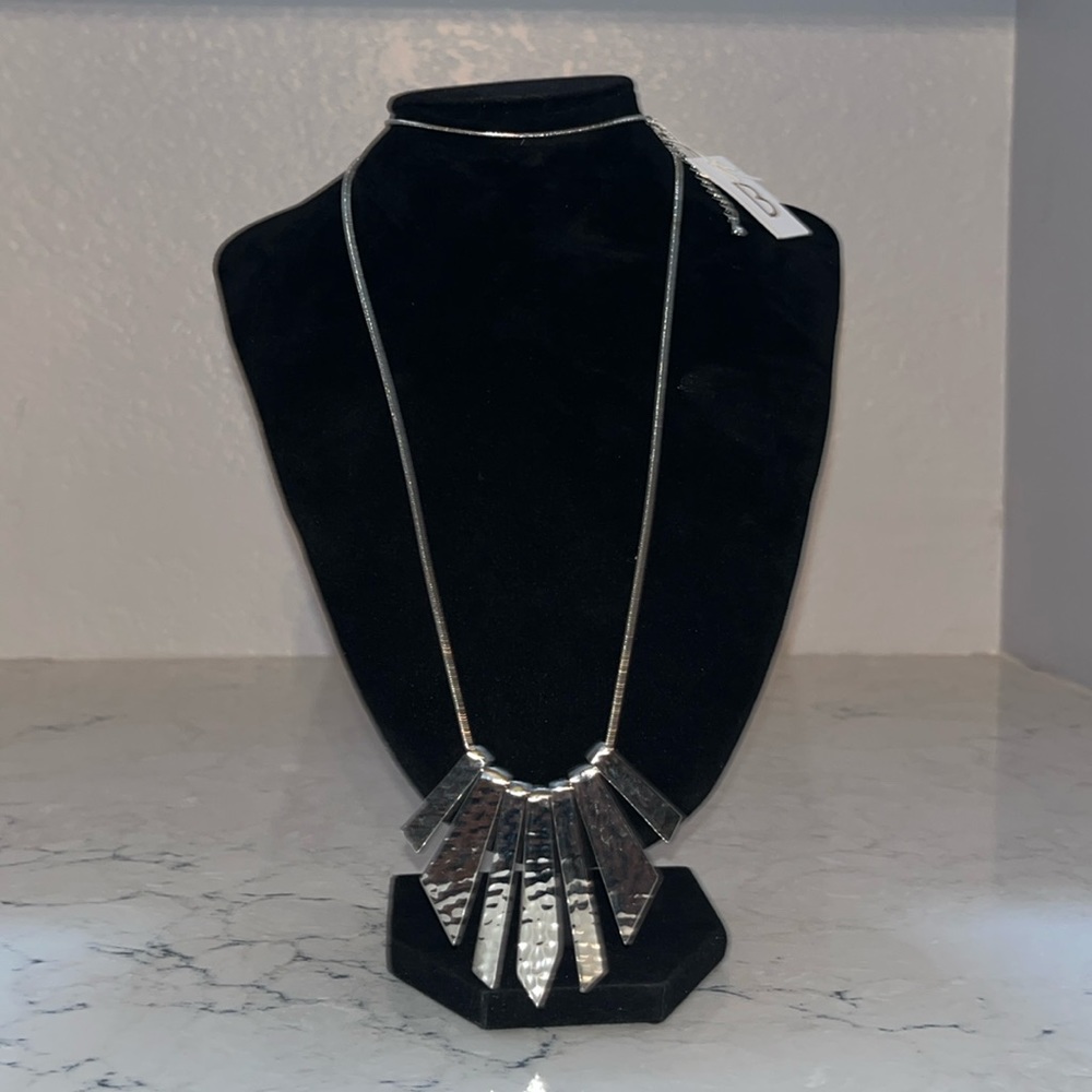 Bancroft hammered metal statement necklace *NWT*